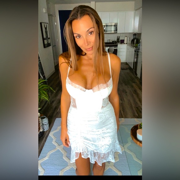 For Love & Lemons white lace dress - Picture 2 of 8